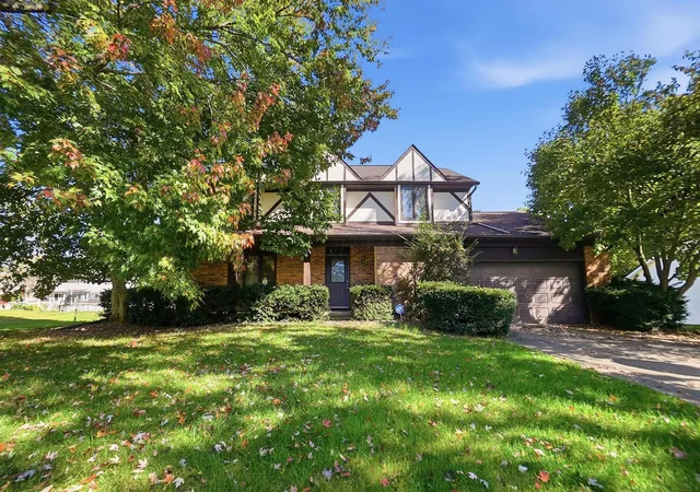 Photo 1 of Single family home for sale at 13136 Summerfield Way, Pickerington, OH 43147 | MLS# 226040386 | Listing updated on 2026-10-27