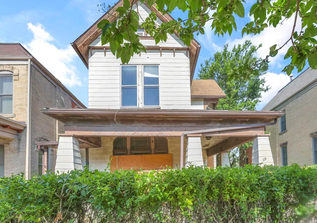 Photo 1 of Sale Pending at 69 71 S Champion Ave, Columbus, OH 43205 | MLS# 226040413 | Listing updated on 2026-10-25