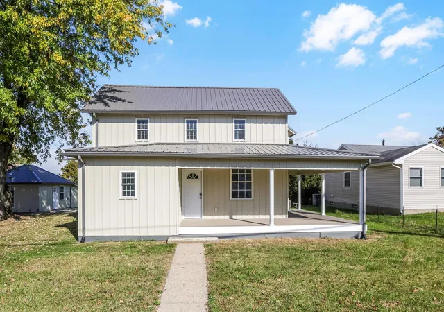 Photo 1 of Single family home for sale at 11660 Main St, Stoutsville, OH 43154 | MLS# 226041051 | Listing updated on 2026-10-28