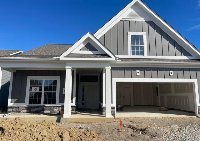 Condo for sale at 7648 Clifton Loop NW, Pickerington, OH 43147 | MLS# 226040459