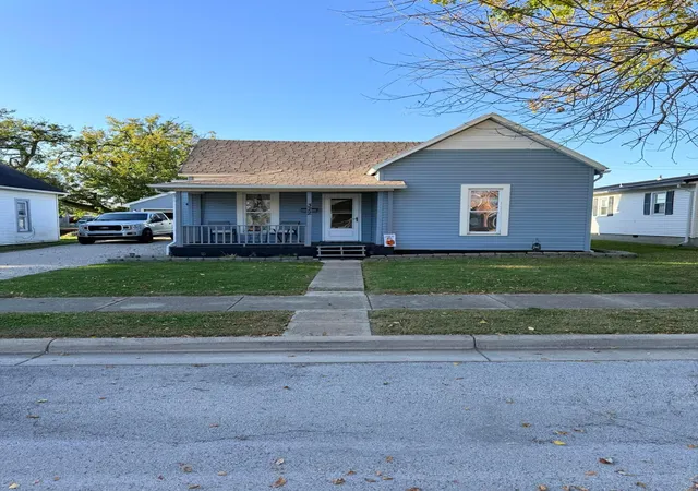 Photo 1 of Single family home for sale at 322 Western Ave, Washington Court House, OH 43160 | MLS# 226040528 | Listing updated on 2026-10-24