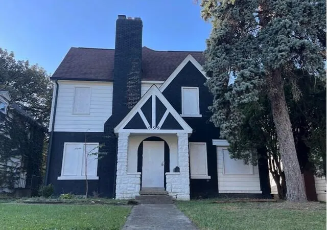 Photo 1 of Single family home for sale at 959 Kelton Ave, Columbus, OH 43206 | MLS# 226040637 | Listing updated on 2026-10-26
