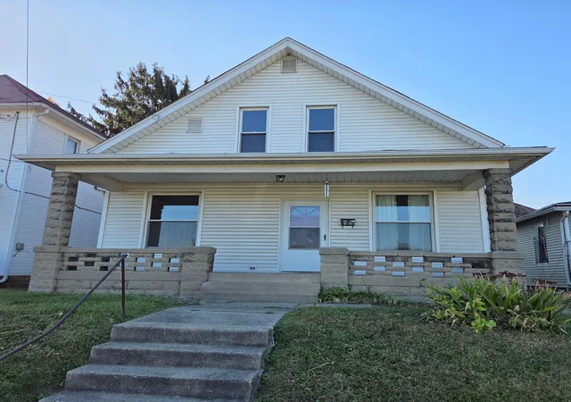 Single family home for sale at 77 S Pine St, Newark, OH 43055 | MLS# 226040701