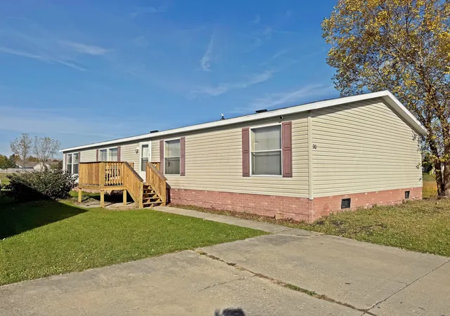 Single family home for sale at 501 Gunntown Rd #20, Bellefontaine, OH 43311 | MLS# 226040855