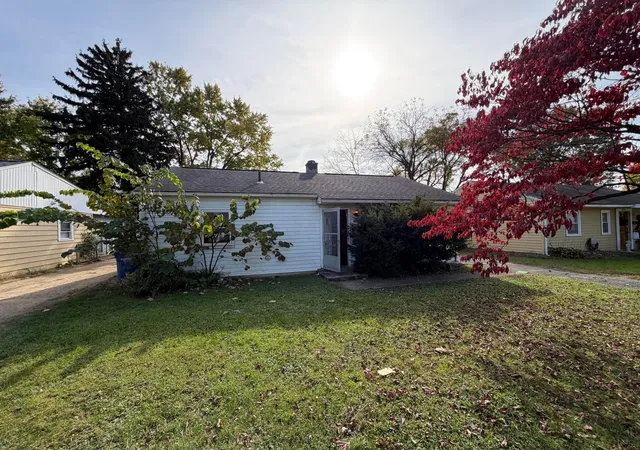 Single family home for sale at 4521 Saint Margaret Ln, Columbus, OH 43213 | MLS# 226040718