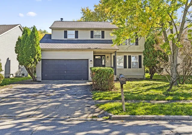 Photo 1 of Single family home for sale at 2722 Barrows Rd, Columbus, OH 43232 | MLS# 226040730 | Listing updated on 2026-10-26