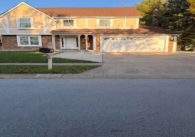 Photo 1 of Single family home for sale at 5756 Langhorn Dr, Columbus, OH 43235 | MLS# 226040789 | Listing updated on 2026-10-27