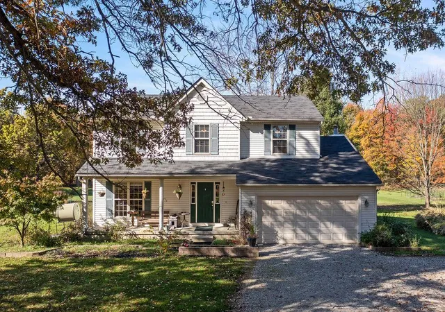 Single family home for sale at 9289 Nichols Ln, Johnstown, OH 43031 | MLS# 226040968