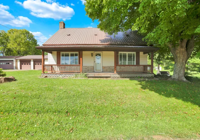 Photo 1 of Single family home for sale at 19460 State Route 180, Laurelville, OH 43135 | MLS# 226040930 | Listing updated on 2026-10-28