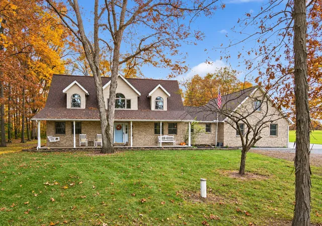 Single family home for sale at 19085 W Darby Rd, Marysville, OH 43040 | MLS# 226040948