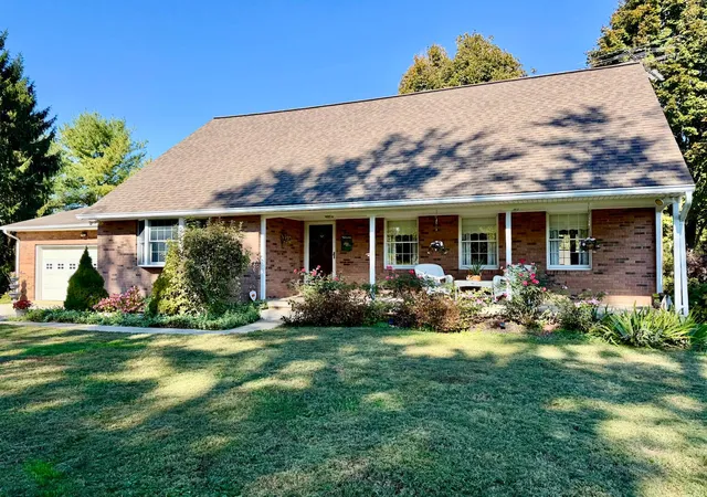 Photo 1 of Single family home for sale at 141 Delano Rd, Chillicothe, OH 45601 | MLS# 226041003 | Listing updated on 2026-10-30