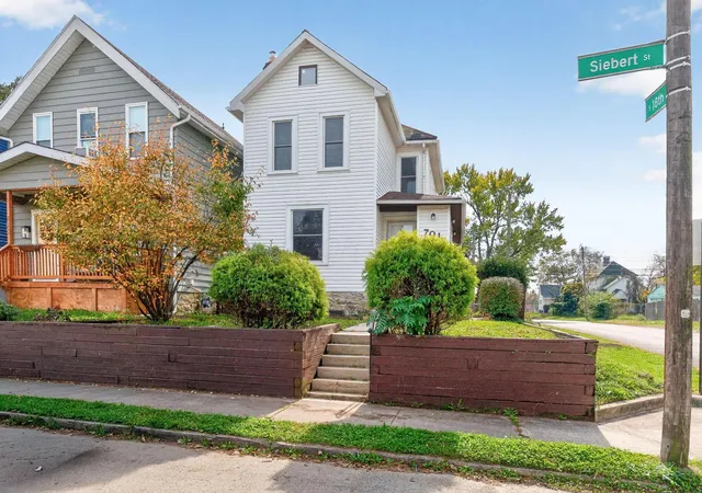 Single family home for sale at 701 Siebert St, Columbus, OH 43206 | MLS# 226041039 | Listing updated on 2026-10-29