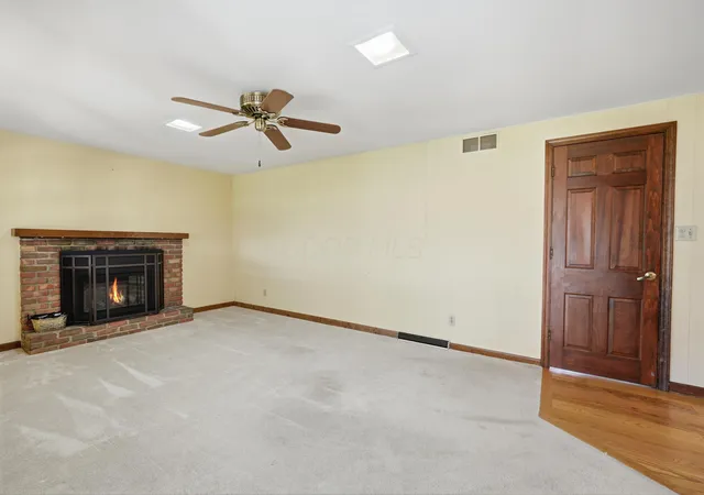 Photo 3 of Single family home for sale at 25 Kester Dr, Mount Vernon, OH 43050 | MLS# 226041252 | Listing updated on 2026-10-30