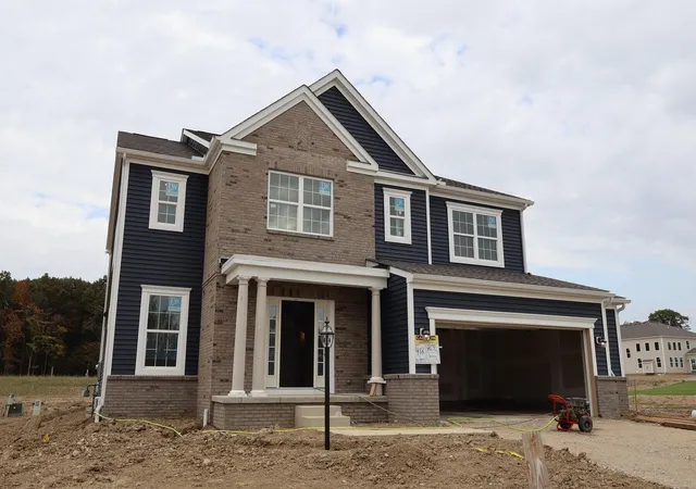 Single family home for sale at 8672 Jenny Rd, Plain City, OH 43064 | MLS# 226041098