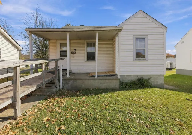 Photo 1 of Single family home for sale at 1026 Garfield Ave, Lancaster, OH 43130 | MLS# 226041045 | Listing updated on 2026-10-28