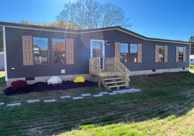 Photo 1 of Single family home for sale at 18879 Shriner, Laurelville, OH 43135 | MLS# 226041075 | Listing updated on 2026-10-29