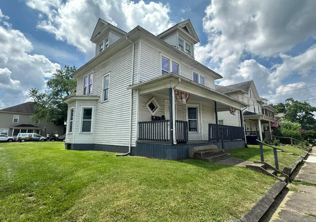 Photo 1 of Multi family home for sale at 51 E North St, Newark, OH 43055 | MLS# 226041234 | Listing updated on 2026-10-30