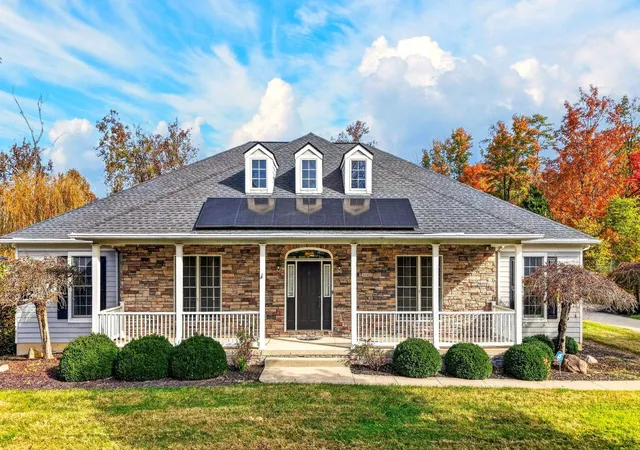 Photo 1 of Single family home for sale at 142 Yaples Orchard Dr, Chillicothe, OH 45601 | MLS# 226041238 | Listing updated on 2026-10-30