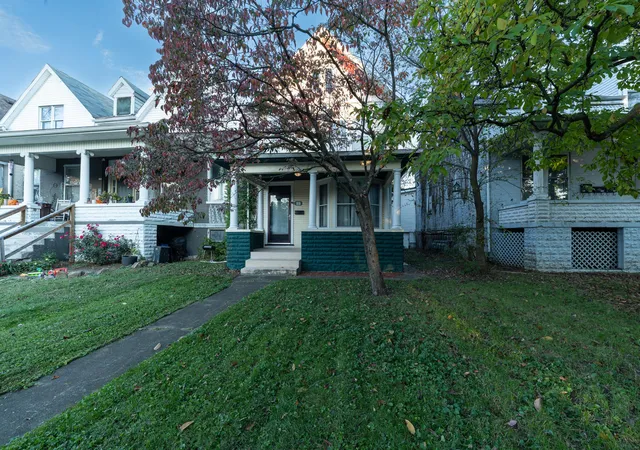 Photo 4 of Single family home for sale at 157 S Mulberry St, Chillicothe, OH 45601 | MLS# 226041259 | Listing updated on 2026-10-30