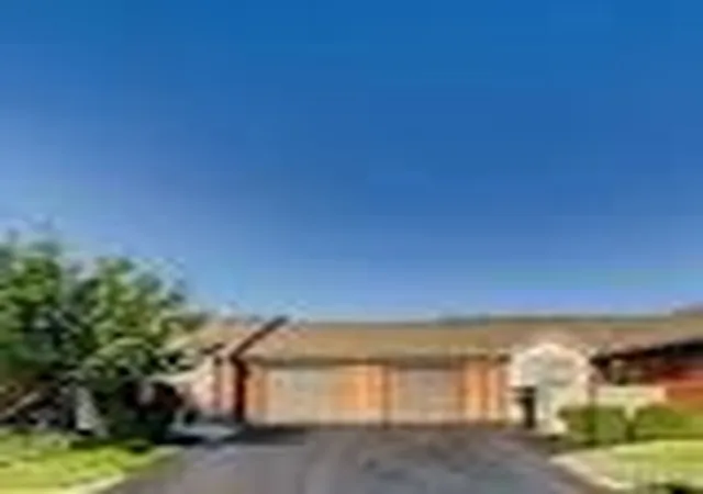 Photo 1 of Condo for sale at 1190 Creekview, Lancaster, OH 43130 | MLS# 226041320 | Listing updated on 2026-10-30