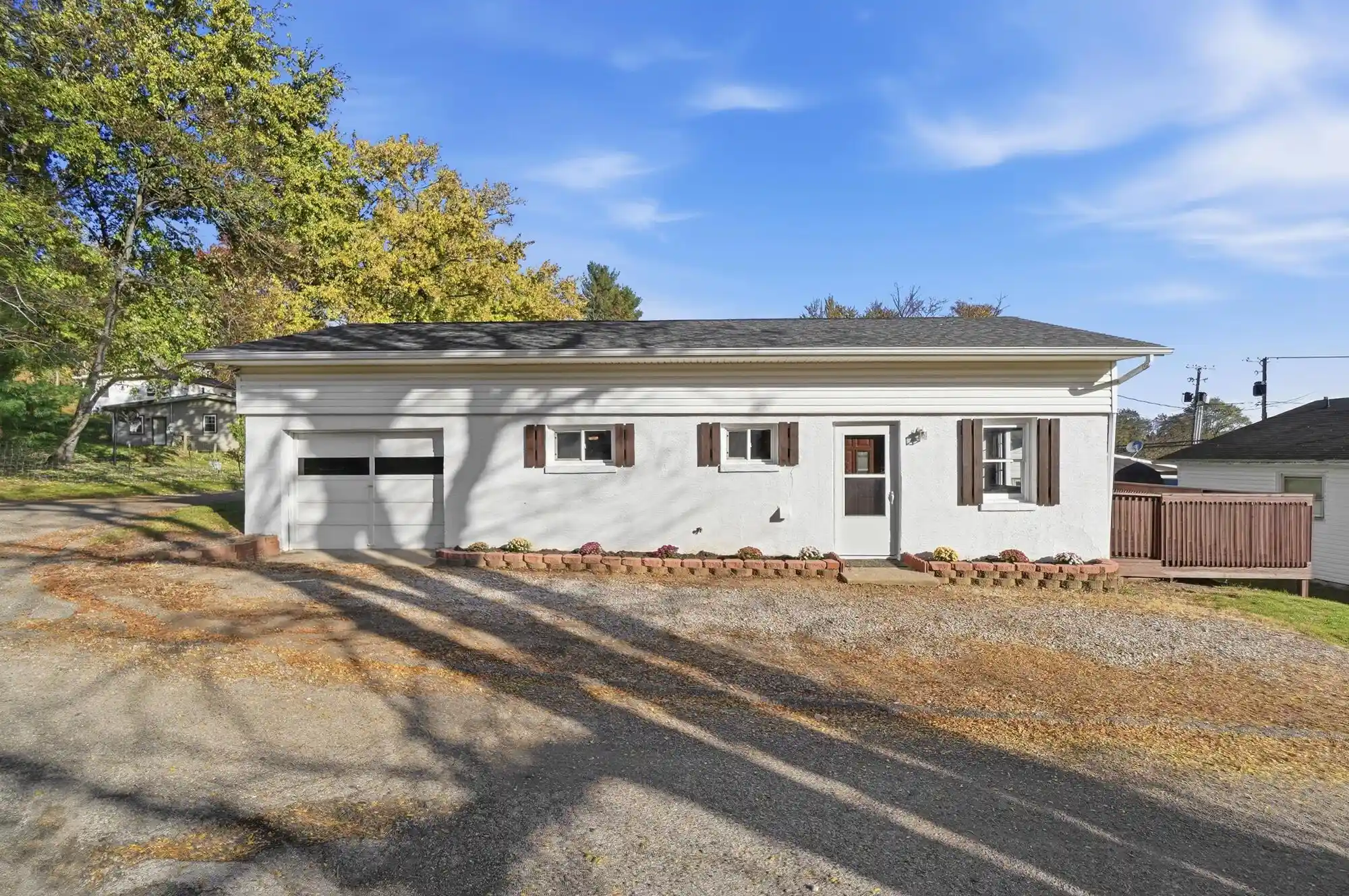 Single family home for sale at 739 S Maple St, Lancaster, OH 43130 | MLS# 226041346