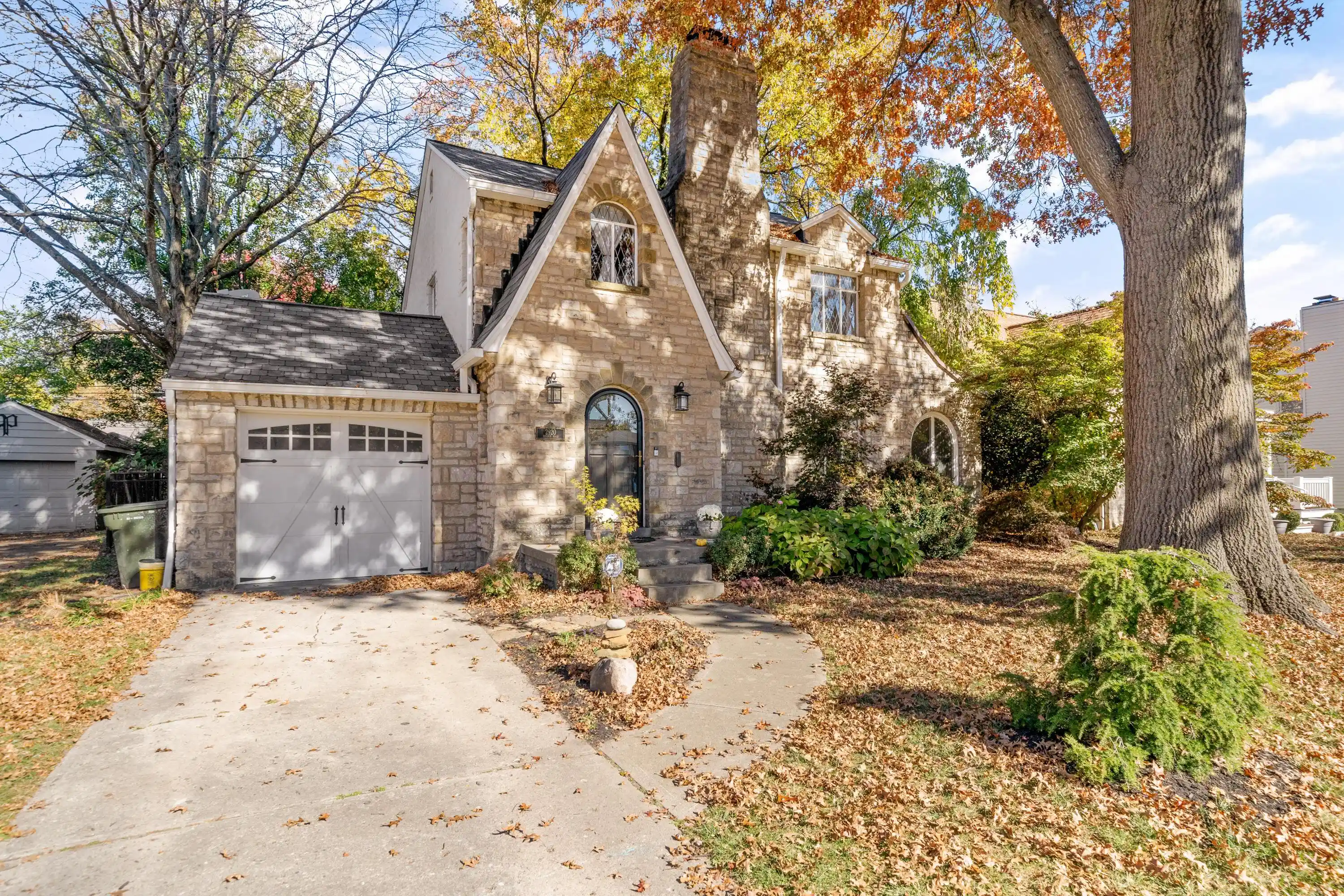 Single family home for sale at 2920 Bryden Rd, Columbus, OH 43209 | MLS# 226041316