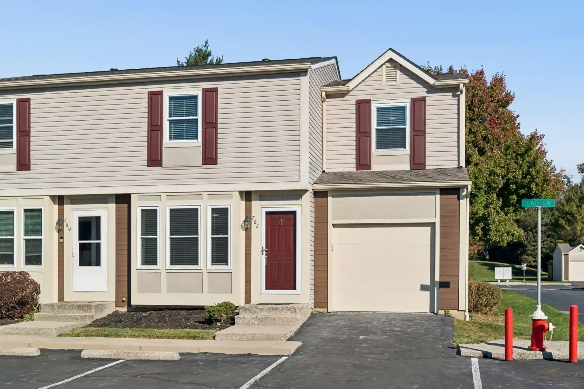 Condo for sale at 762 Cap Ln #17F, Worthington, OH 43085 | MLS# 226041308