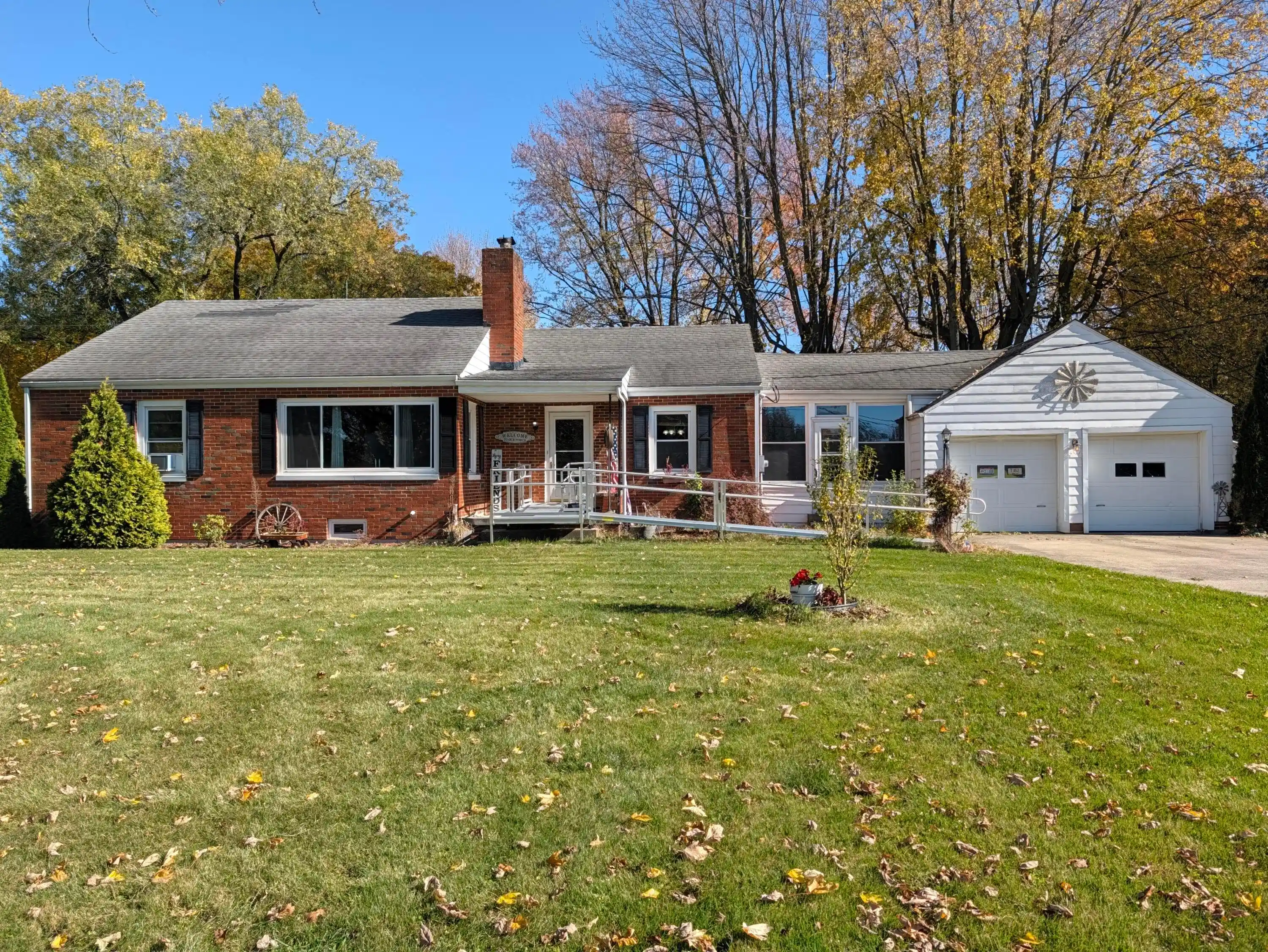 Photo 1 of Single family home for sale at 1049 S Thoman St, Crestline, OH 44827 | MLS# 226041362 | Listing updated on 2026-10-30