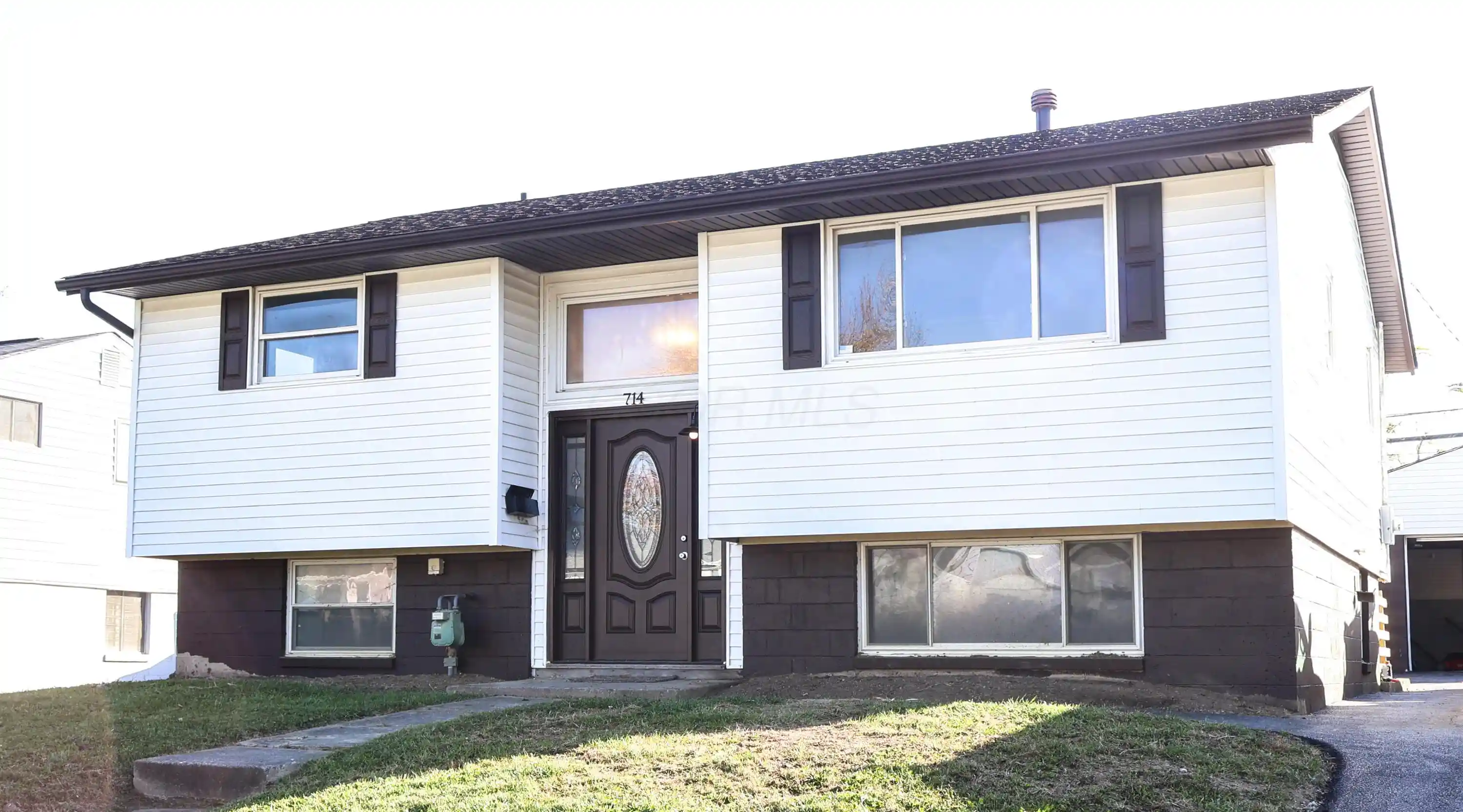 Photo 1 of Single family home for sale at 714 Maurine Dr, Columbus, OH 43228 | MLS# 226041400 | Listing updated on 2026-10-31
