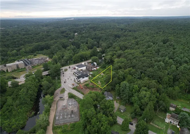 Homes for sale in Coventry, RI | 0 Chase Rd, Coventry, RI 02816 | MLS# 1365354