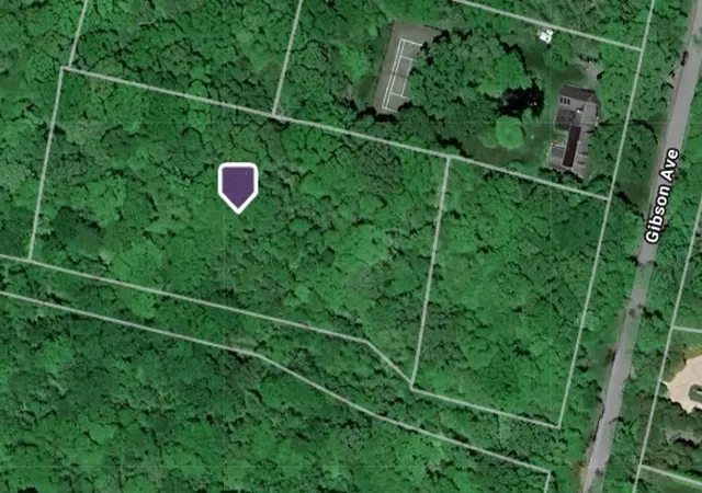 1st image of 0 Hazard Ave, Narragansett, RI 02882 | MLS# 1378189
