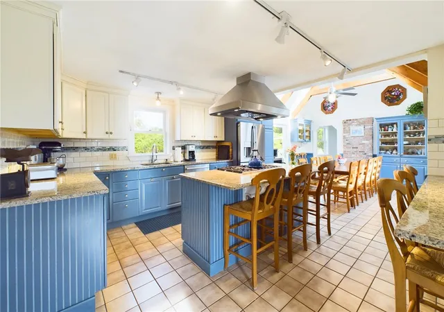 5th image of 1087 Lakeside Dr, Block Island, RI 02807 | MLS# 1385913