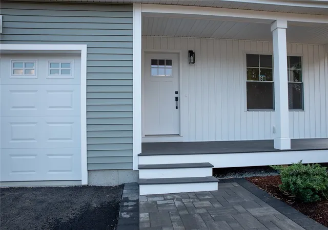 2nd image of 59 Recess Ln, Warwick, RI 02889 | MLS# 1387713