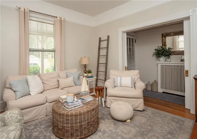 5th image of 1 Pell St, Newport, RI 02840 | MLS# 1392084