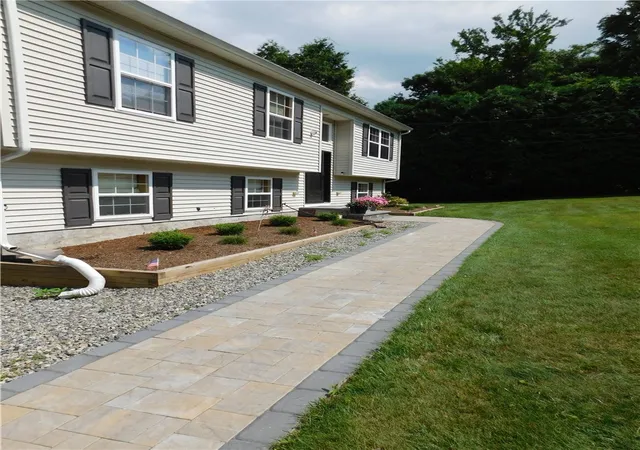 2nd image of 27 Nardolillo St, Johnston, RI 02919 | MLS# 1395132