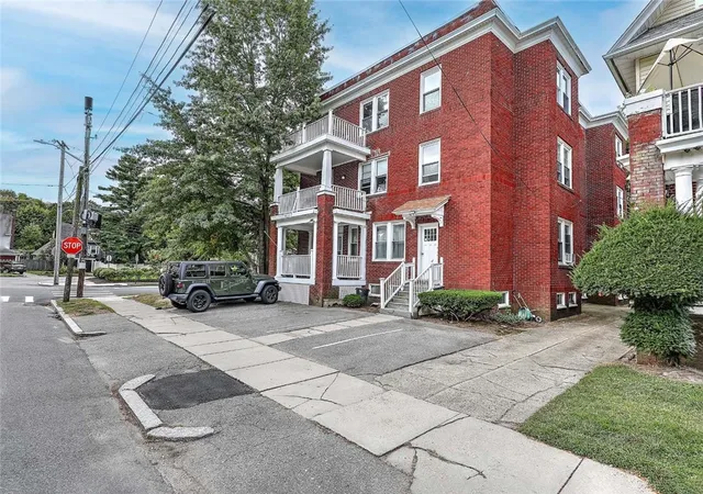 2nd image of 134 Irving Ave, Providence, RI 02906 | MLS# 1394971
