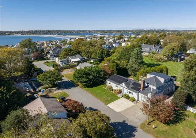 Photo 4 of Single family home for sale at 4 James St, Middletown, RI 02842 | MLS# 1395808 | Listing updated on 2026-06-18