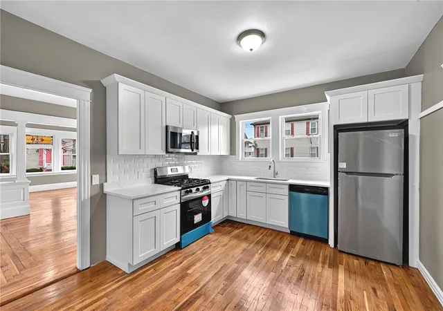 Homes for sale in Providence, RI | 15 Melissa St, Providence, RI 02909 | MLS# 1396026