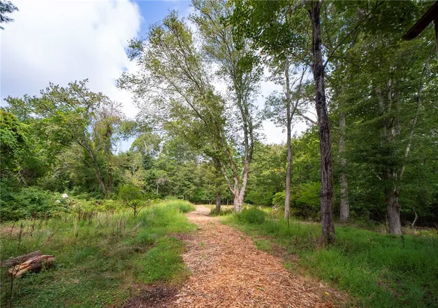 Homes for sale in Little Compton, RI | 245 John Dyer Rd, Little Compton, RI 02837 | MLS# 1396070