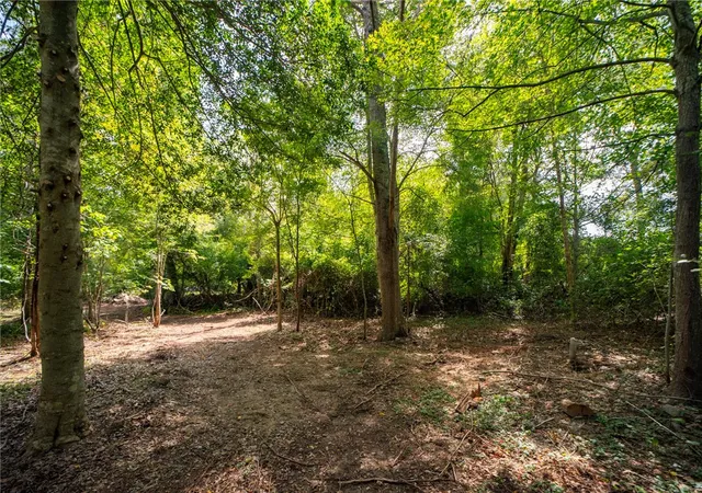 Homes for sale in Little Compton, RI | 245 John Dyer Rd, Little Compton, RI 02837 | MLS# 1396070