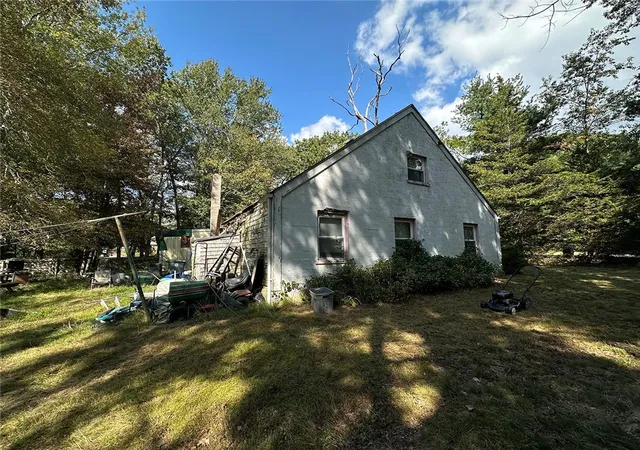 Homes for sale in Coventry, RI | 1663 Victory Hwy, Coventry, RI 02827 | MLS# 1394143