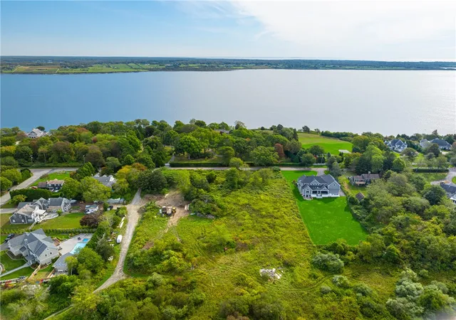 1st image of 0 Indian Ave, Portsmouth, RI 02871 | MLS# 1396120