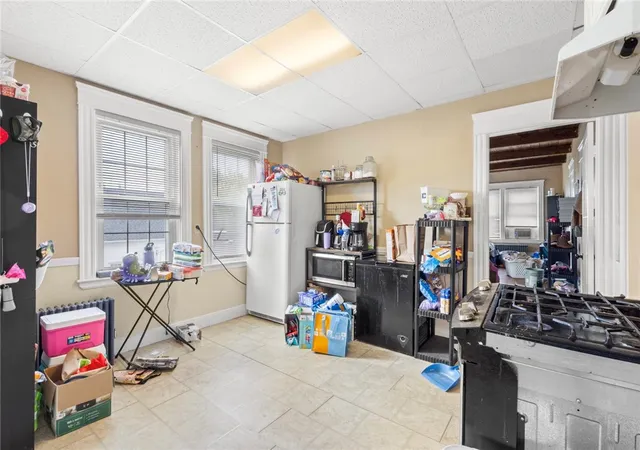 4th image of 9 Southern St, Cranston, RI 02920 | MLS# 1397885