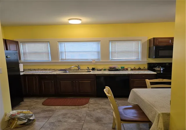 Homes for sale in Providence, RI | 217 Elmwood Ave, Providence, RI 02907 | MLS# 1397231