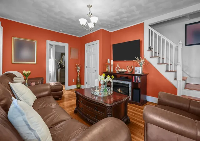 4th image of 56 Errol St, Warwick, RI 02888 | MLS# 1398028