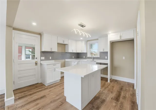 4th image of 22 Ruth St, Pawtucket, RI 02861 | MLS# 1397729
