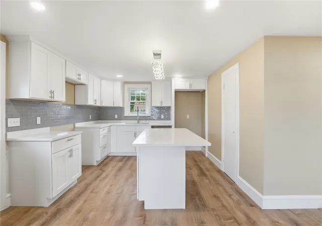 5th image of 22 Ruth St, Pawtucket, RI 02861 | MLS# 1397729