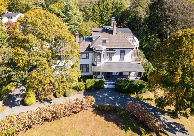 1st image of 46 Chastellux Ave #M6, Newport, RI 02840 | MLS# 1398503