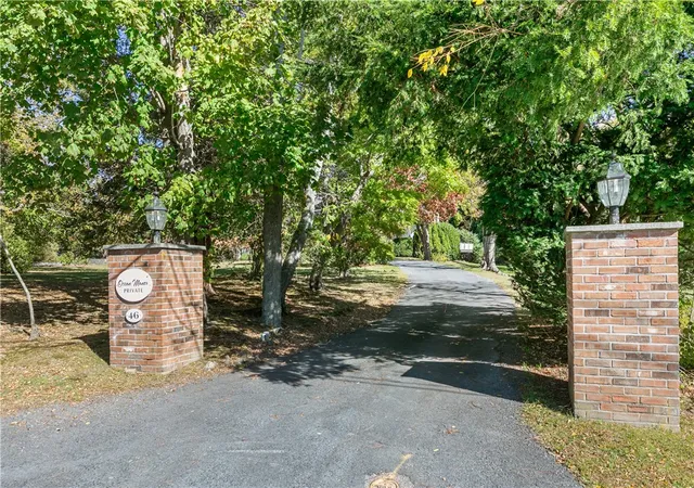 2nd image of 46 Chastellux Ave #M6, Newport, RI 02840 | MLS# 1398503