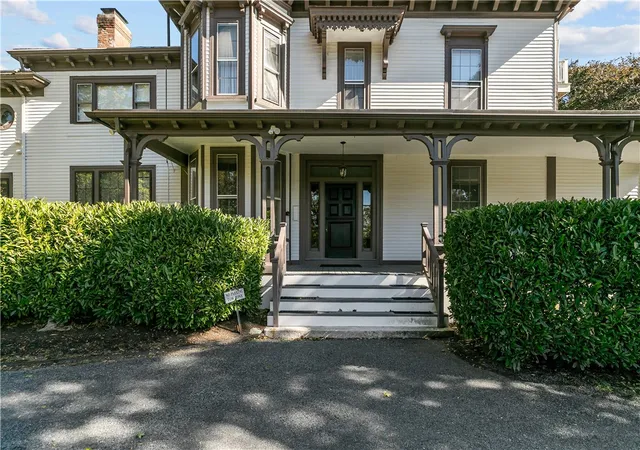 Photo 4 of Sale Pending at 46 Chastellux Ave #M6, Newport, RI 02840 | MLS# 1398503 | Listing updated on 2026-08-17